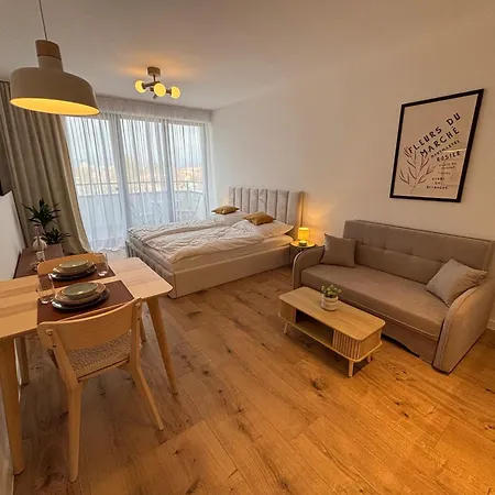 Nest 아파트 Trenčín